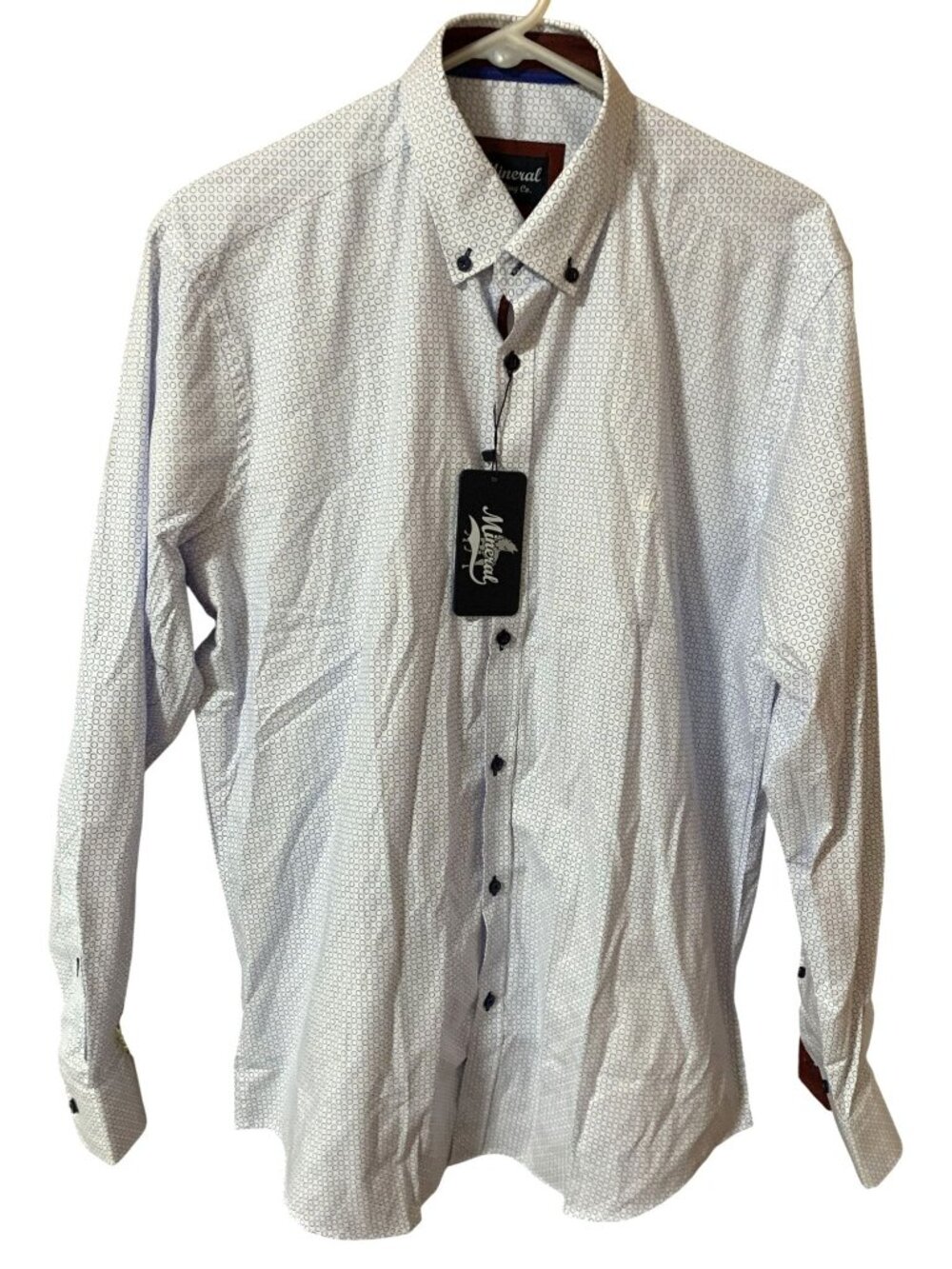 NWT Mineral Clothing Co Men's L Button Front Dress Shirt White Geometric Print